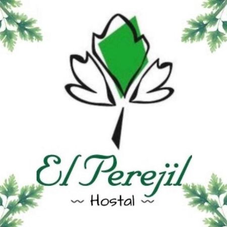 Hostal El Perejil クエバス・デル・アルマンソーラ エクステリア 写真